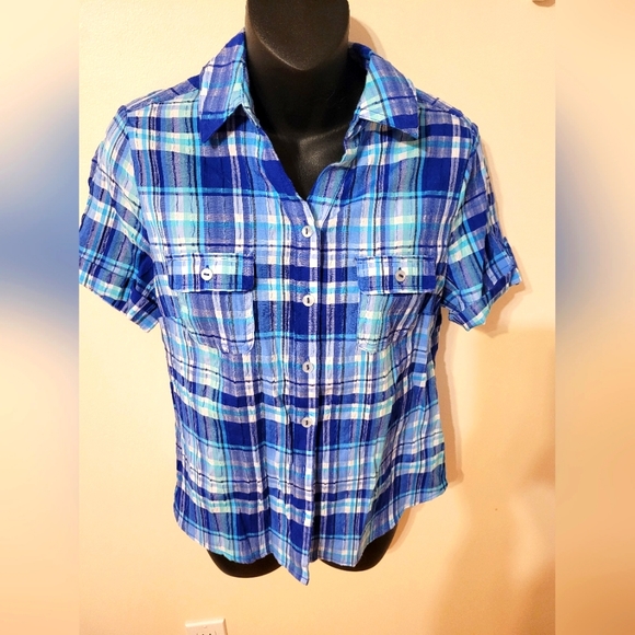 💙 Two Alia Ladies Plaid Button- up Shirts Size 8P) - Picture 3 of 5